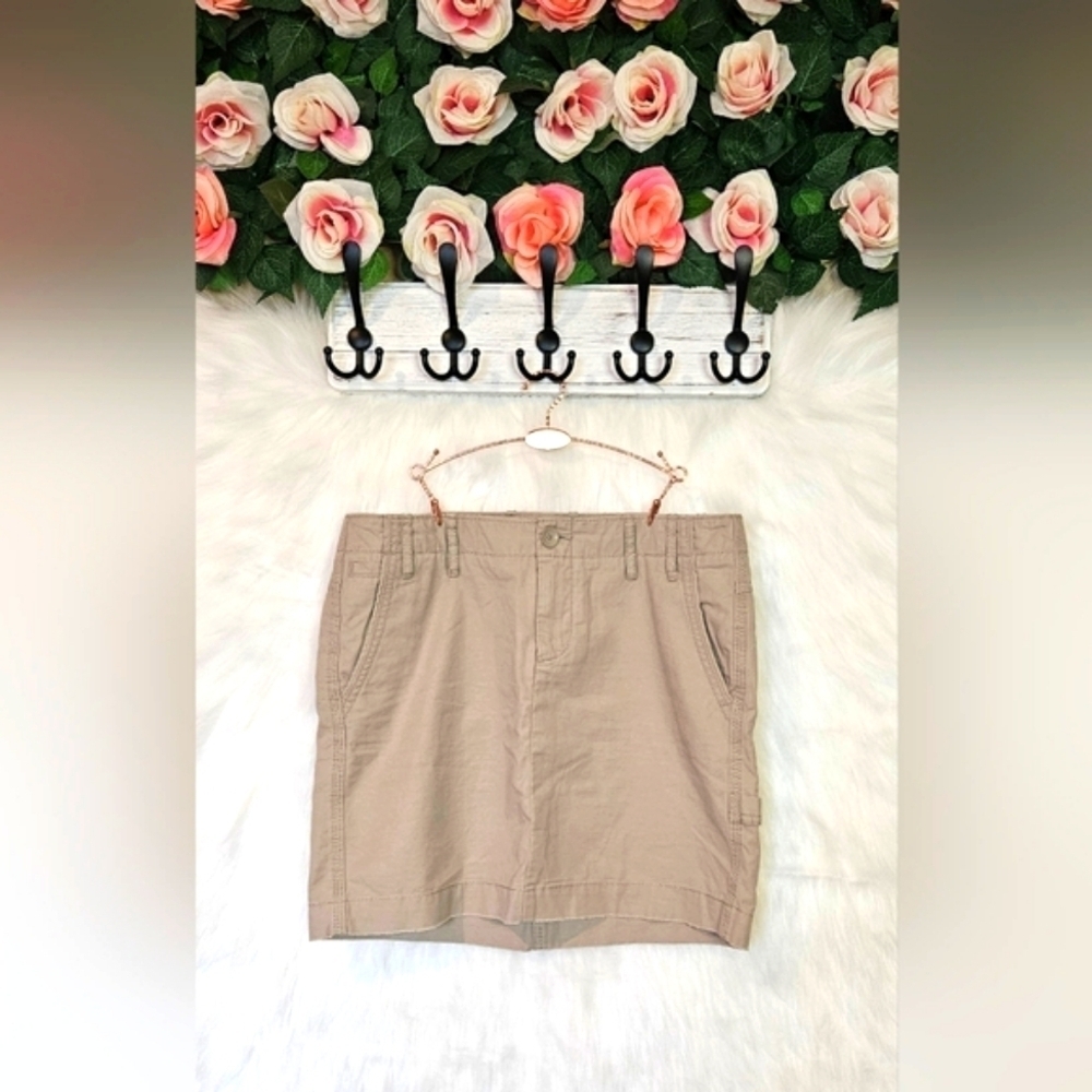 GAP Classic Y2K Khaki Mini Skirt